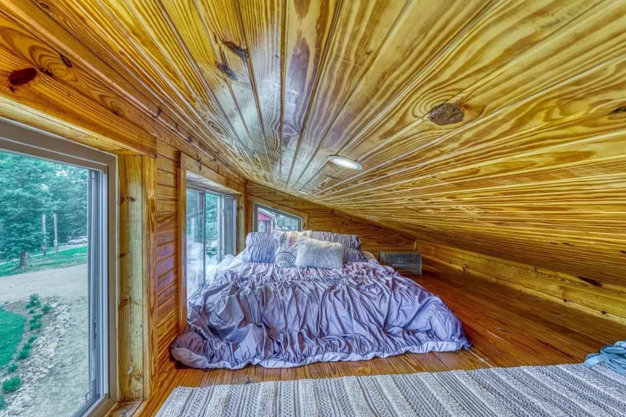 The Gemini-A Dreamy, Waterfront Tiny Cabin Rogersville エクステリア 写真