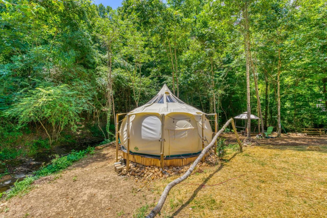 The Gemini-A Dreamy, Waterfront Tiny Cabin Rogersville エクステリア 写真